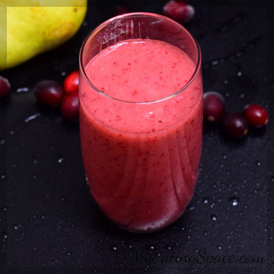 Cranberry pear combination makes a yummy and colorful smoothie with the shade of pink. The vegan drink is more hydrating and helps in cleansing the kidney. Pear is a nutrient punch and cranberries are brain foods and also help to prevent U.T.I's. The combination of fruit smoothies keep us hydrated during any season. Get more recipes at myeatingspace.com