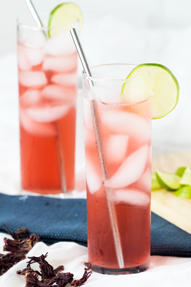 25 homemade summer drinks to keep you hydrated and healthy.