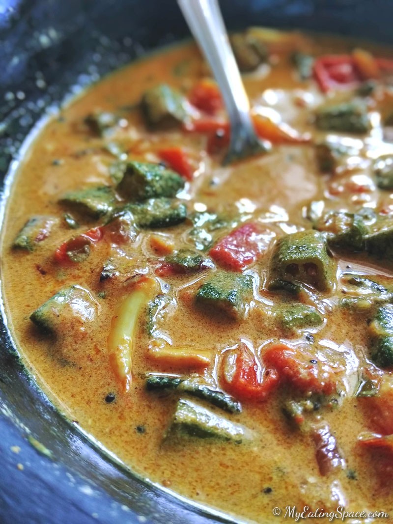 okra tomato curry