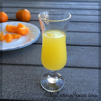 Homemade Mandarin Orange wine, made with real mandarin oranges and without any chemicals, 100% natural, Easy to make.Do a 21-Day Wine making.