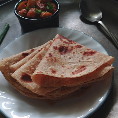 Easy Roti /chapati made in 30 minutes with wheat flour (atta), water, salt and oil. The only thing to notice preparing chapathi is quantity of water added.